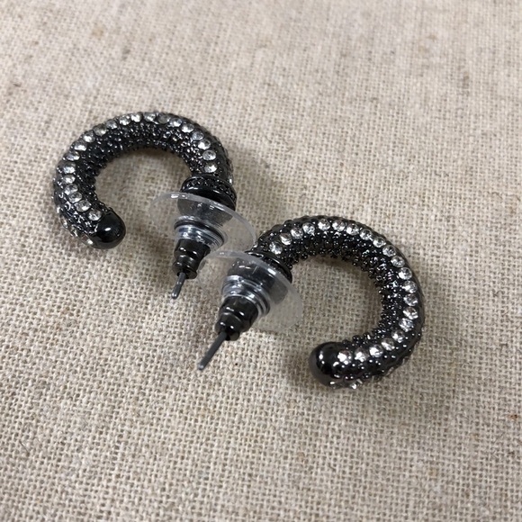 Black Rhinestone and Hematite Earrings - Picture 3 of 4